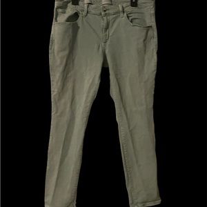 Straight leg moss colored jean